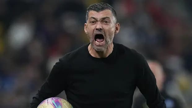 Trabzonspor'da favori Conceicao!