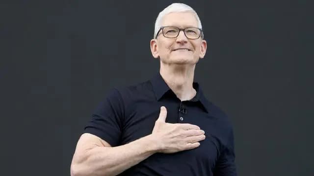 Apple CEO'luğunı Bırakan Tim Cook, Son Mesajını Paylaştı