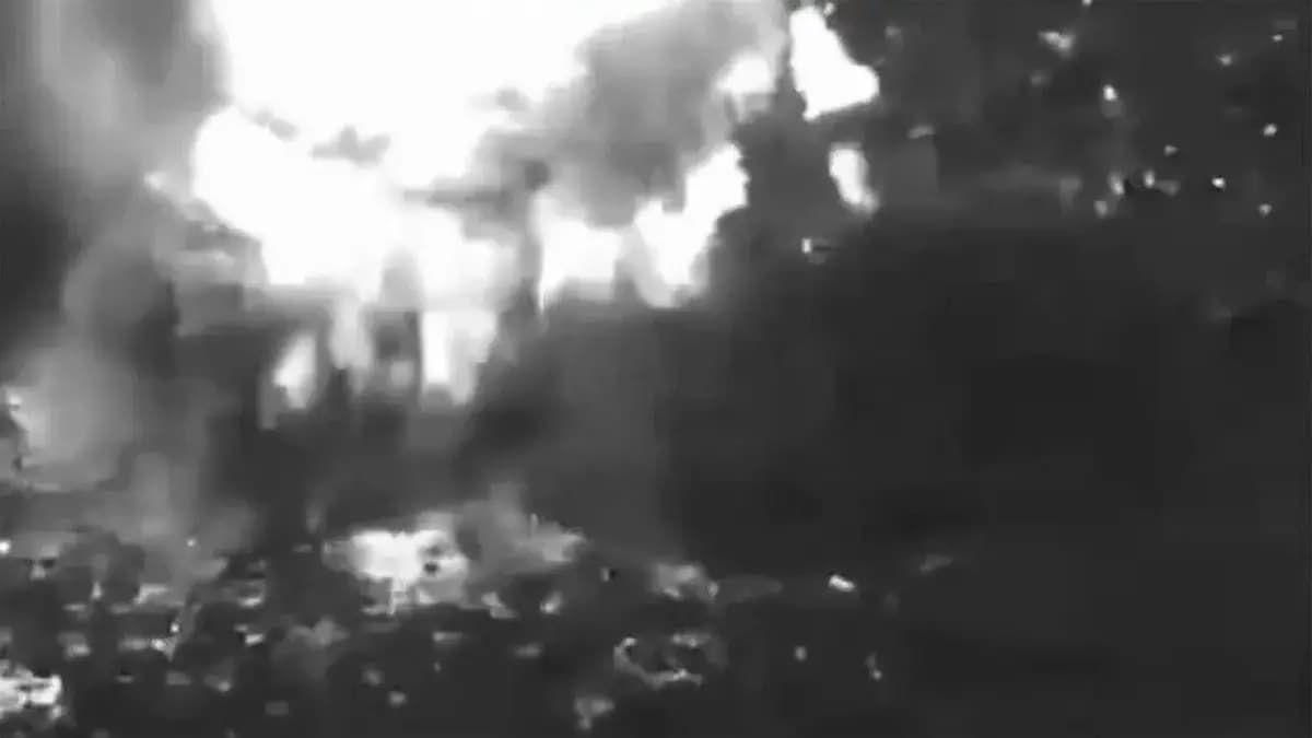 ABD ordusu, Doğu Pasifik'te bir tekneyi batırdı