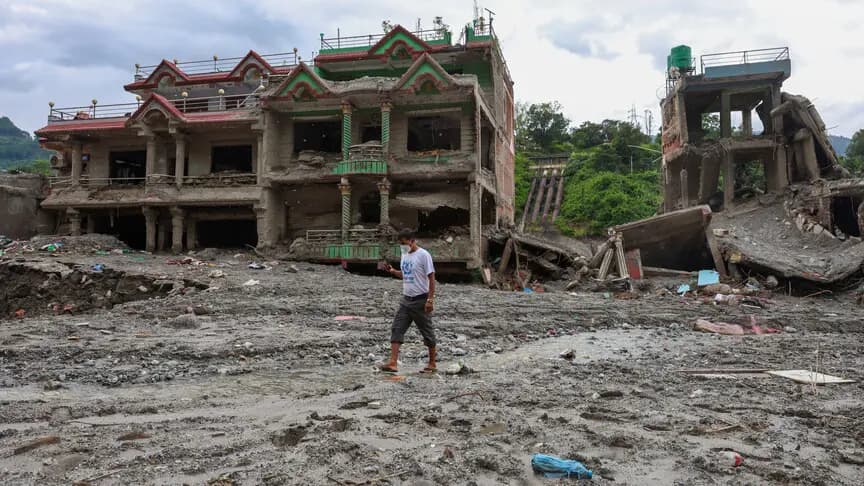 Nepal'deki selde hayatını kaybedenlerin sayısı 1200'ü aştı