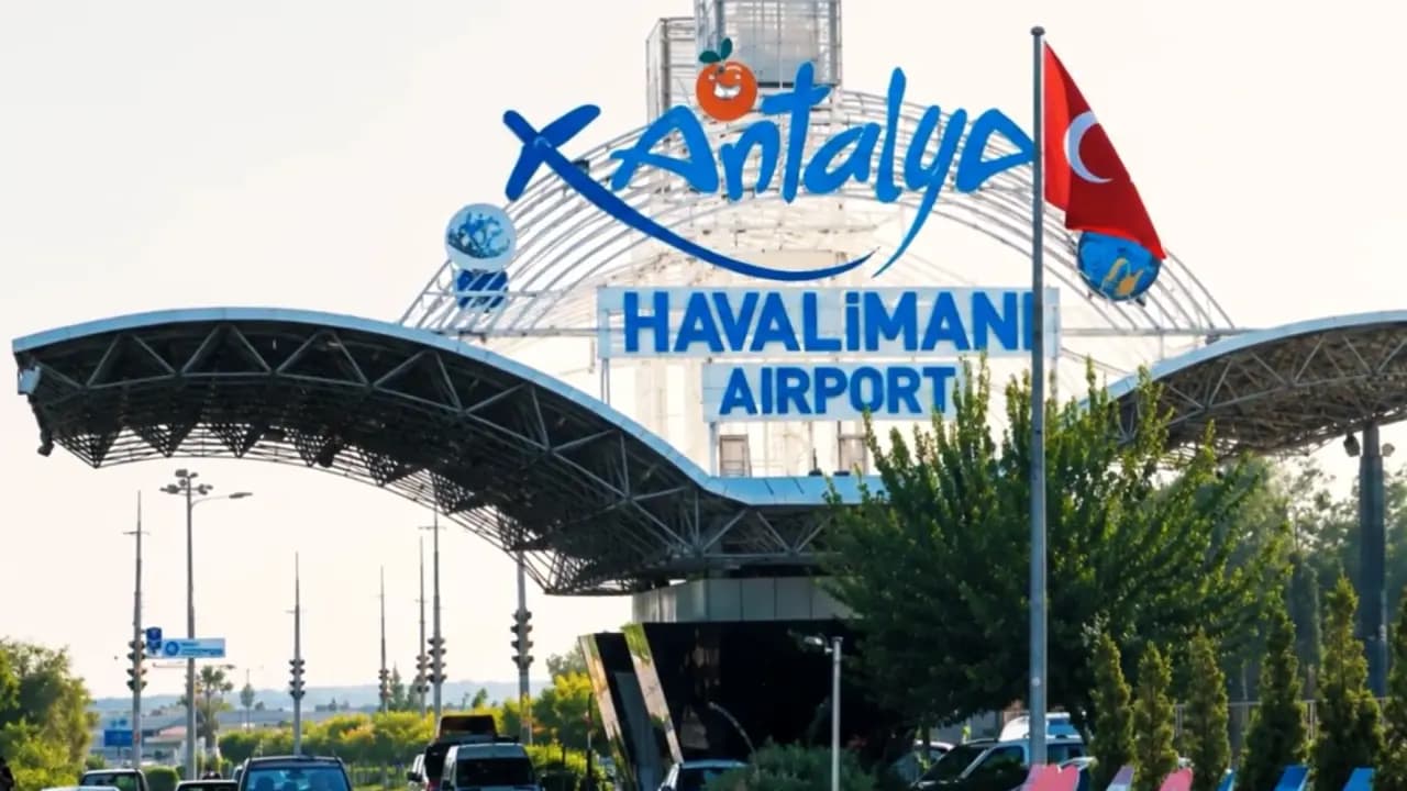 Antalya Havalimanı'nda operasyon: Tam 18,9 kilo ele geçirildi