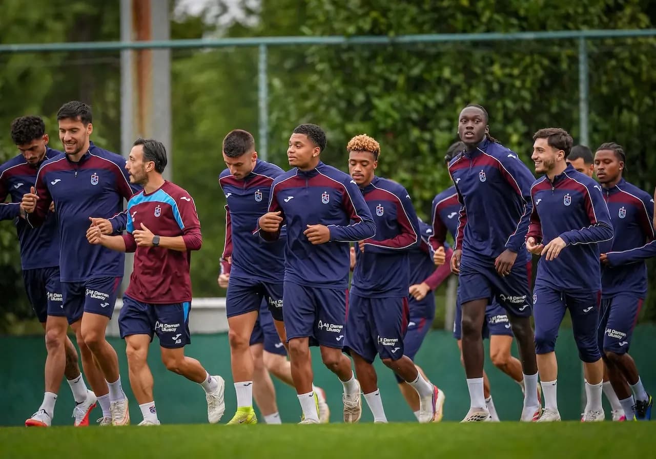 Galatasaray maçı öncesi Trabzonspor'a 2 müjdeli haber! Takımla birlikte idmana çıktılar