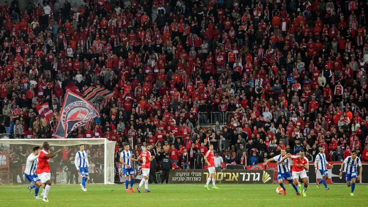 Beşiktaş'ın rakibi maç oynayacak saha bulamıyor