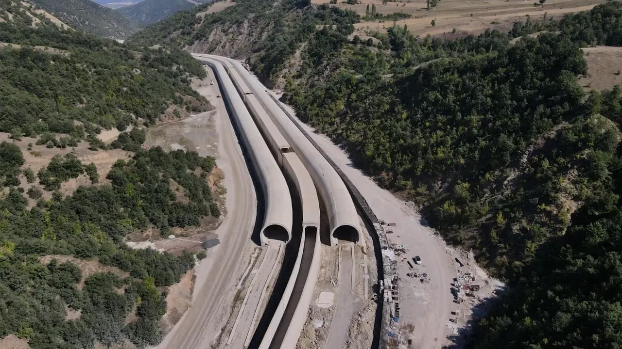 Karadeniz’i Akdeniz’e bağlayan projede tarihi eşik: En zorlu tünel tamam! Yıllık 2 milyar lira tasarruf