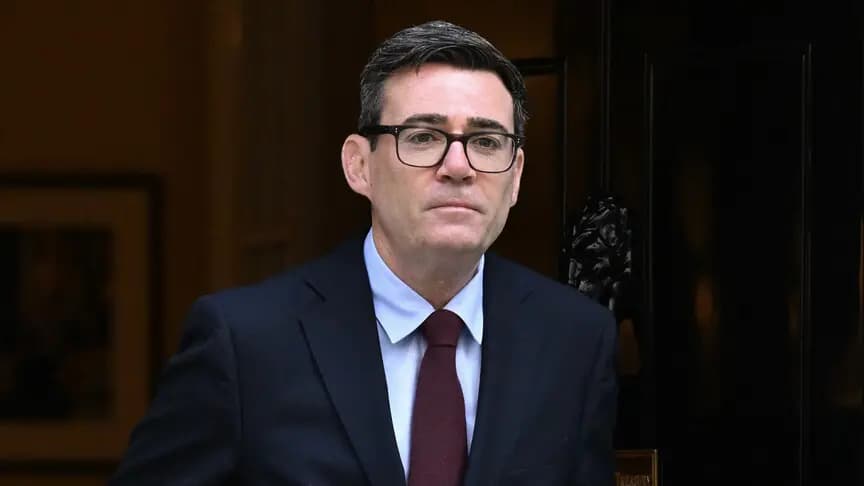 İngiltere Başbakanı, İsrail-Filistin sorununda iki devletli çözümün çökme riskine işaret etti