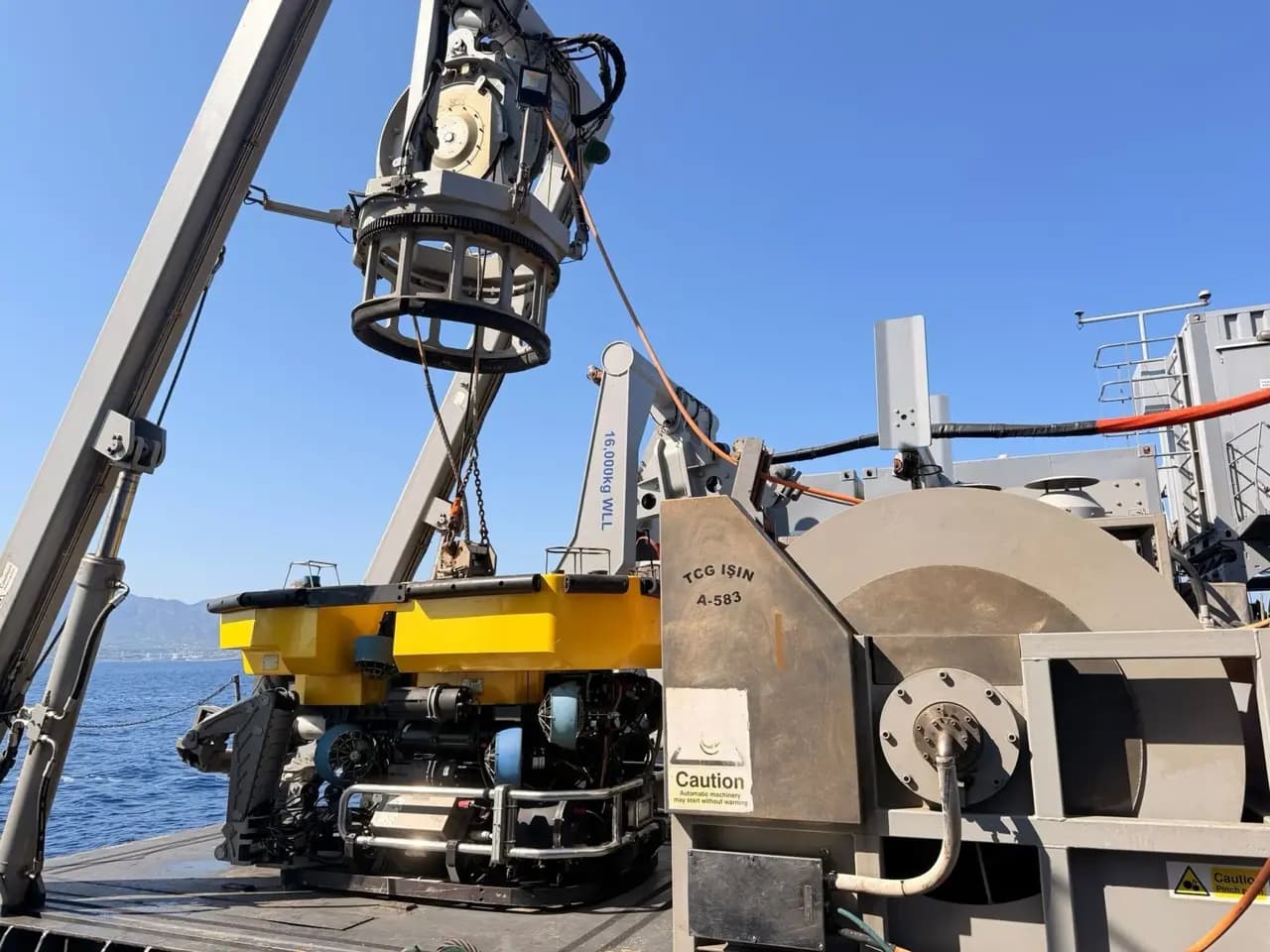 TCG Işın'dan enkaza sonar taraması! 550 metrede ilk iz bulundu