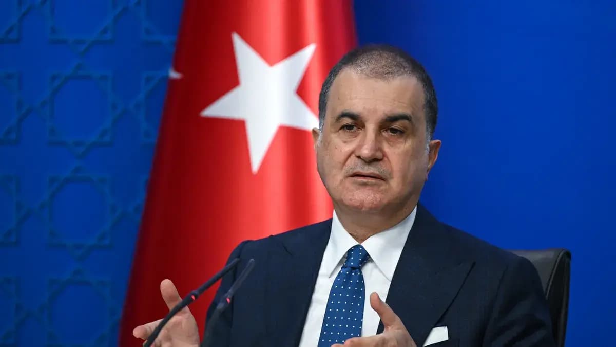 AK Parti Sözcüsü Ömer Çelik'ten 12 Eylül darbesi mesajı: İnsanlık onuruna dönük “millet ve devlet düşmanı” bir saldırıdır