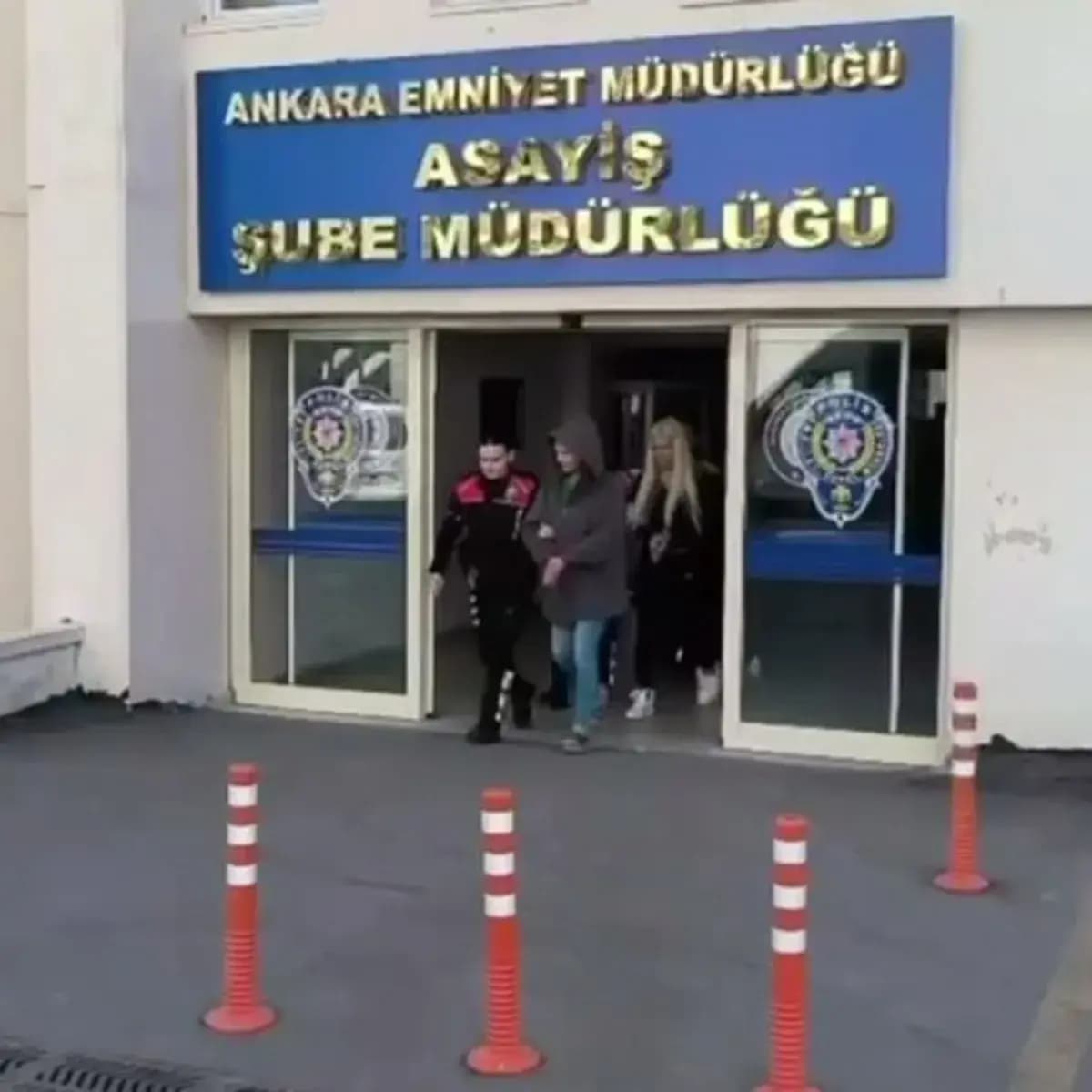 Sosyal medyadaki ahlaksız tuzağa büyük darbe: Tuğba Ekinci ve 3 şüpheli tutuklandı