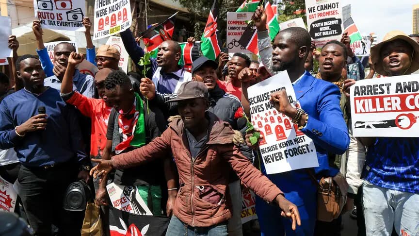 Afrika'da gençler geleneksel siyasetten uzaklaşıyor