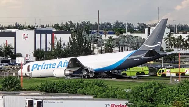 Florida'da kargo uçağı pistten çıktı: 5 ölü