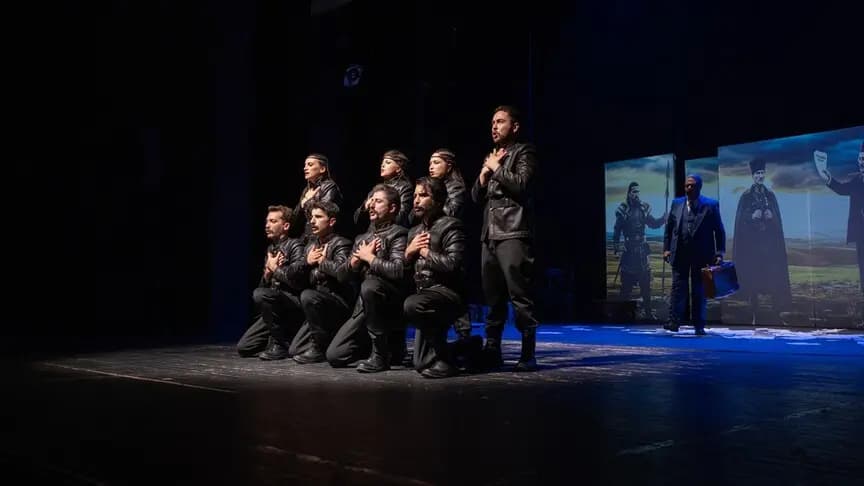 Ziya Gökalp'i anlatan "Göğe Yazılmış Bir Alp" eserinin Balkan turnesi Kosova'da tamamlandı