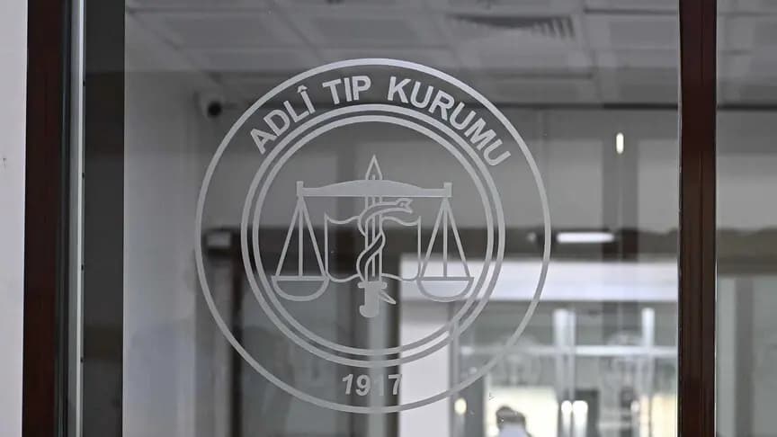 Mezarı açılan eski bakan Denizolgun'dan alınan örneklere ilişkin belgeler Adli Tıp Kurumunda raporlaştırılacak
