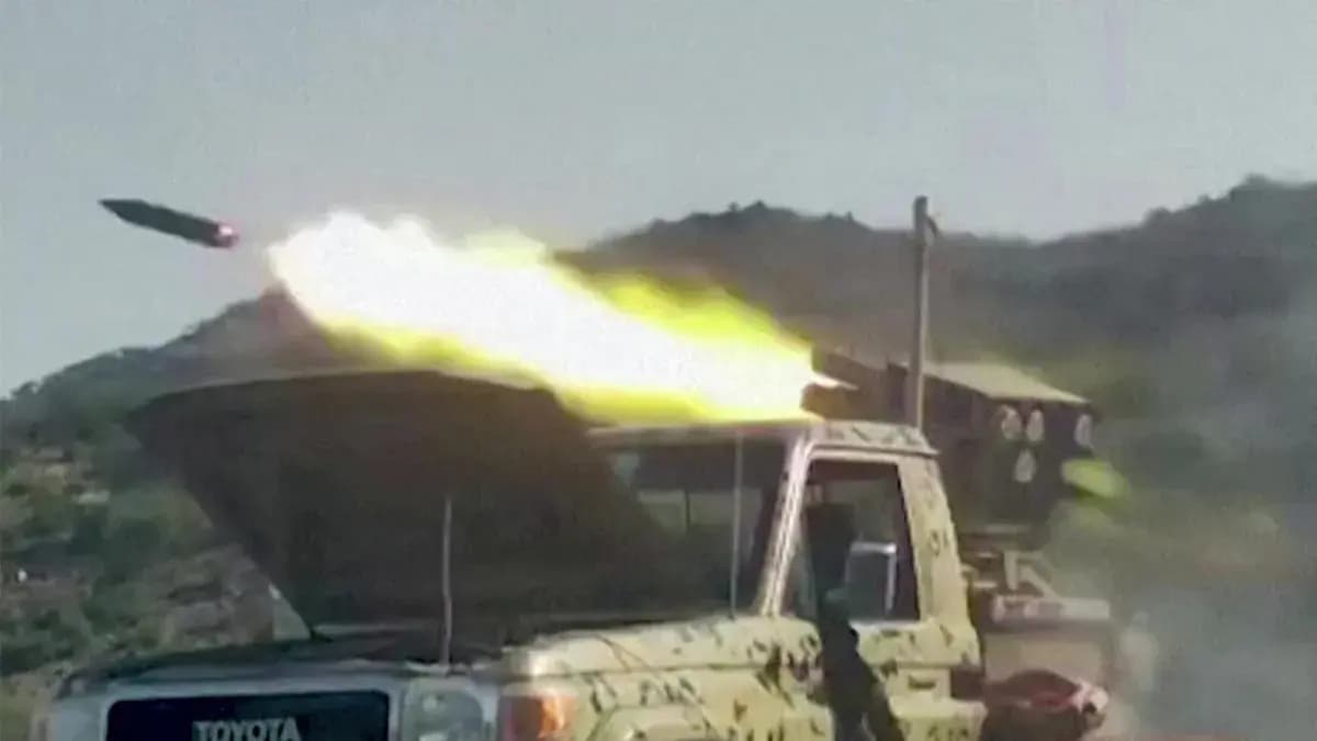 Yemen’deki çatışmalarda bilanço ağırlaşıyor: Bir ayda 500’den fazla hükümet askeri öldü!