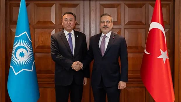 Bakan Fidan, TDT Genel Sekreteri Ömüraliyev'i kabul etti