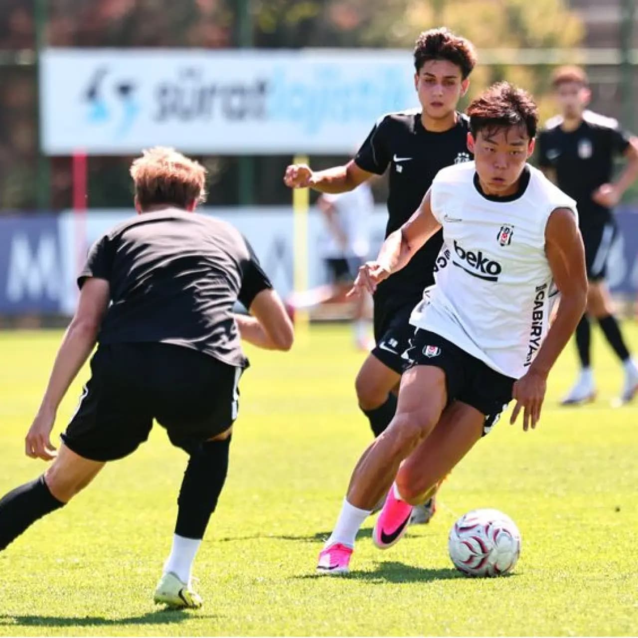 Beşiktaş'ın derbi mesaisi başladı