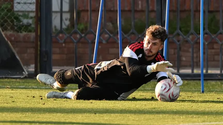 Gaziantep FK'nin kalecisi Tobiasz, Fenerbahçe maçında galibiyete inanıyor
