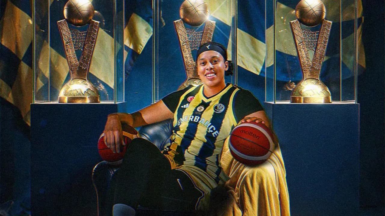 Nell Angloma Fenerbahçe Tarfin'de!
