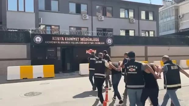 Konya’da organize suç örgütlerine “kıskaç” darbe: Evlerinden resmen cephanelik çıktı