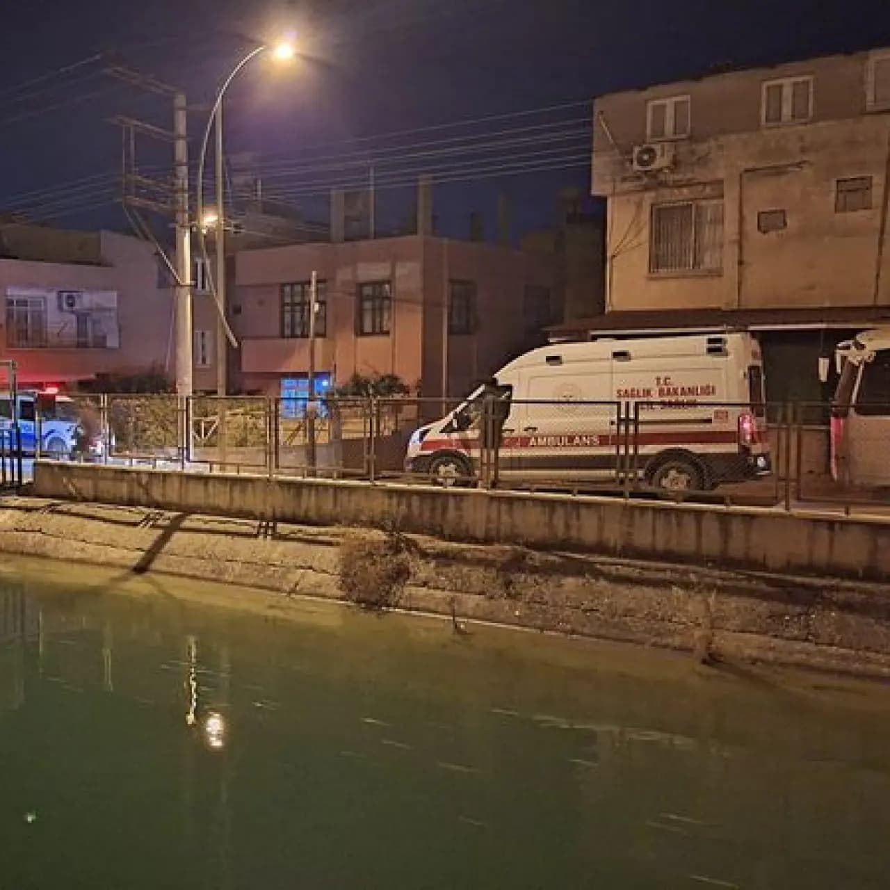 Sulama kanalına düşen 2 kardeşten 1'i öldü