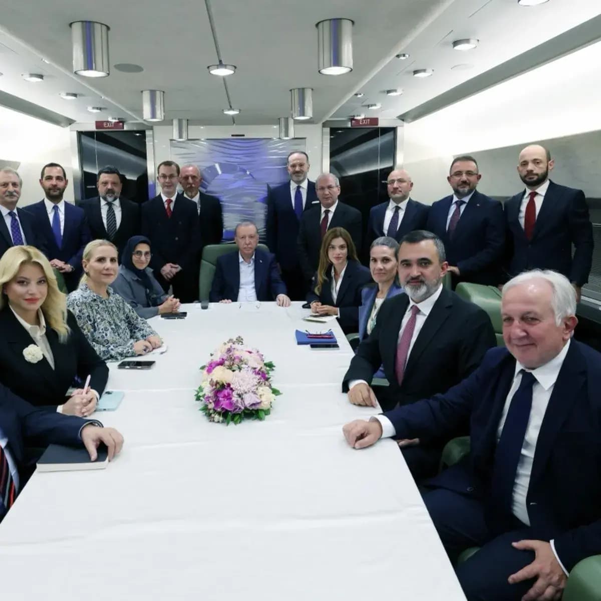 Başkan Erdoğan'dan Kırgızistan ziyareti dönüşünde Yunanistan'a uyarı: Türkiye haklarını çiğnetmez