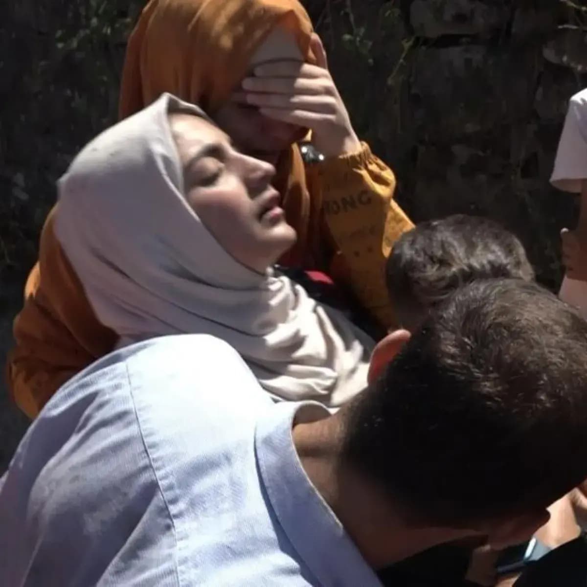 Emir bebek kayboldu! Annesi 2 saat sonra gelen haberle sevinçten bayıldı