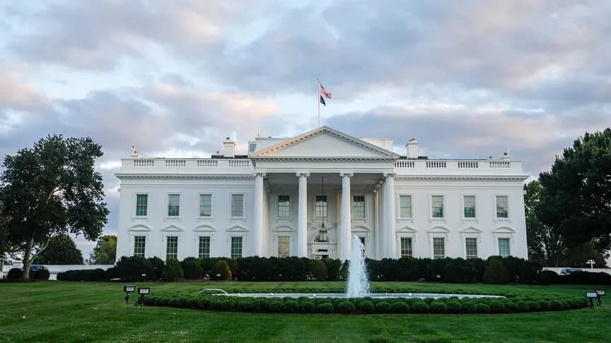 Trump, yaklaşık 50 yıl sonra Hasidik Yahudileri Beyaz Saray'da ağırladı