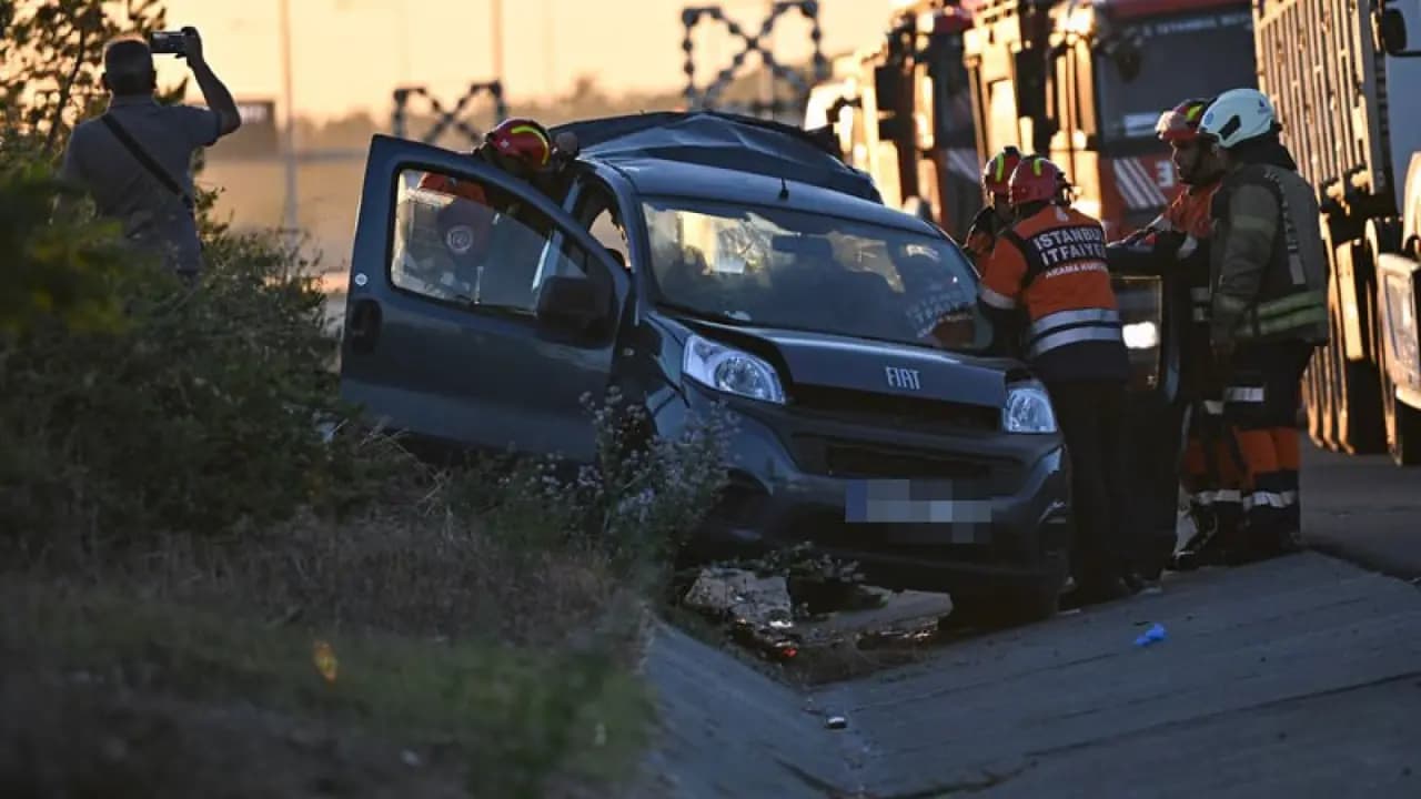 Otoyolda korkutan kaza! 6 yaralı!