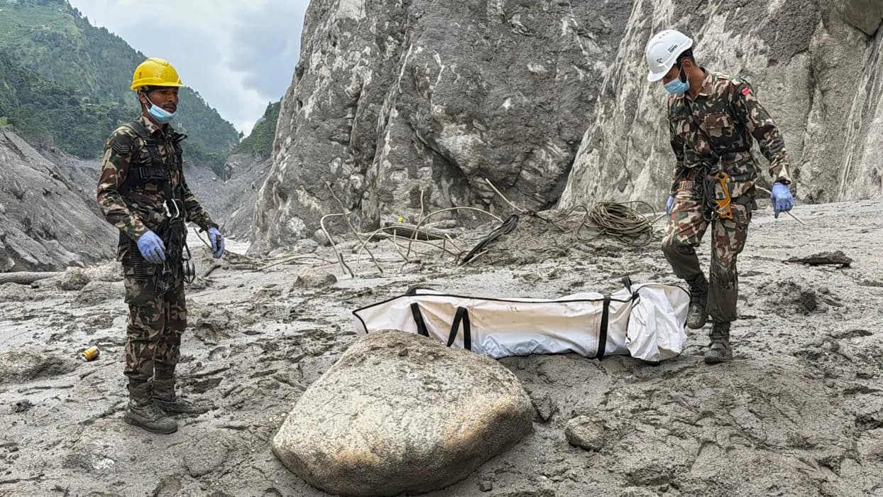 Bilanço her saat ağırlaşıyor! Nepal'de sel felaketi: 987 can kaybı