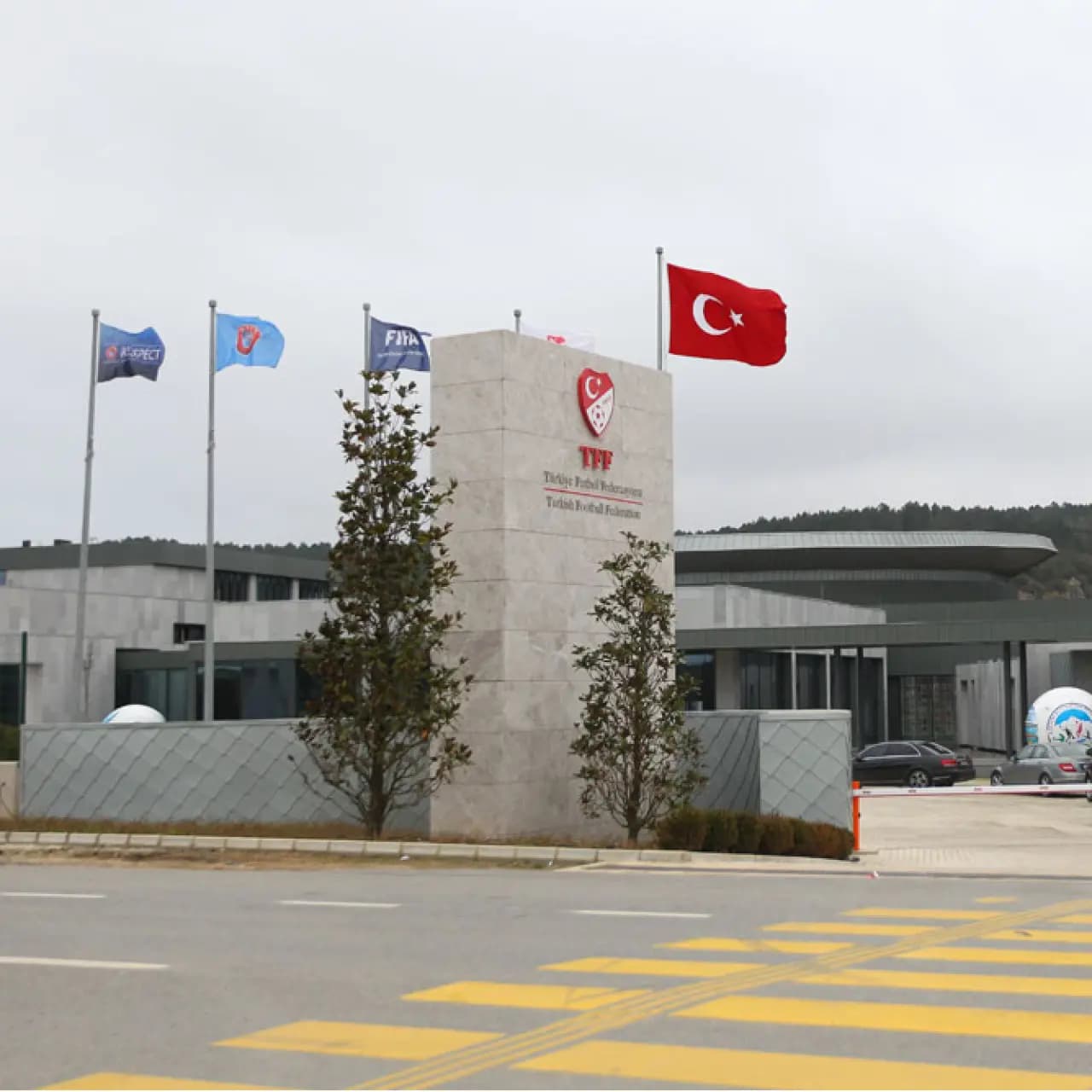 F.Bahçe ve Trabzonspor'a para cezası!