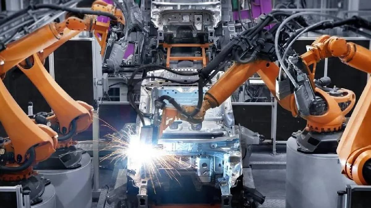 Otomotiv devinde büyük kıyım: 50 bin kişiyi birden işten çıkaracak