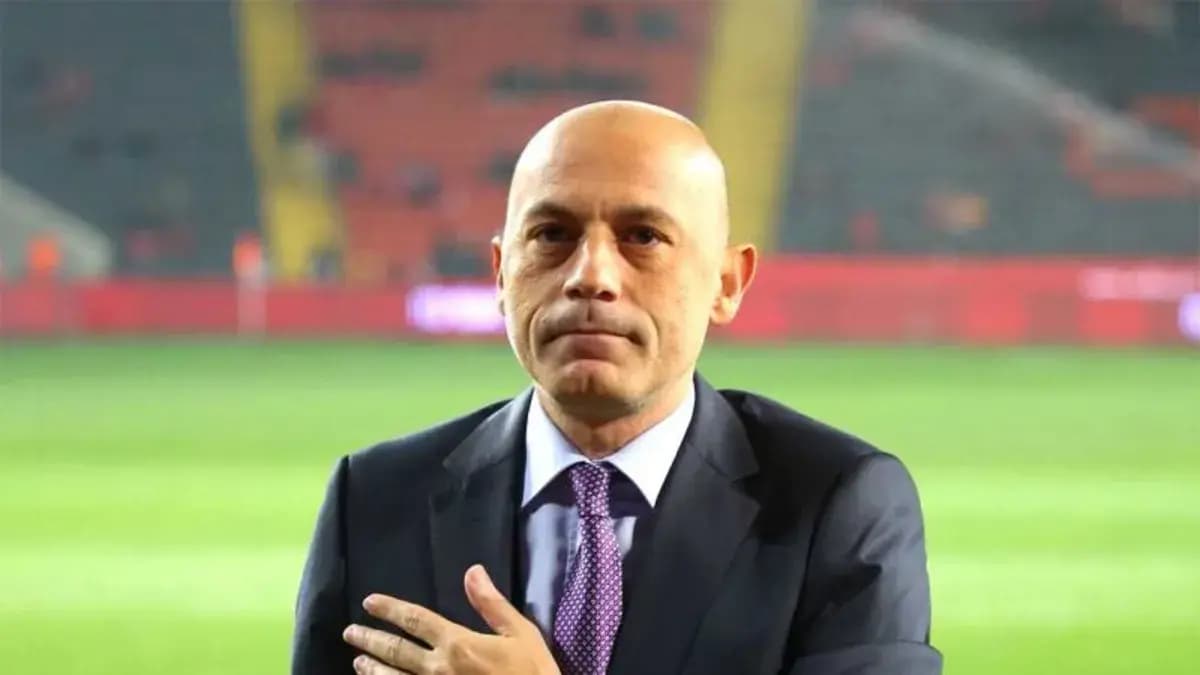Cüneyt Çakır, Rusya'ya transfer oldu!