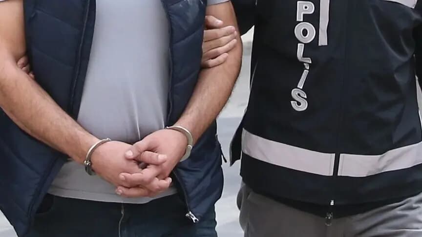 FETÖ'nün "güncel bilişim yapılanması" soruşturmasında 10 gözaltı