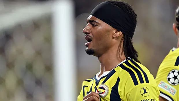 Archie Brown santrafor gibi bitirdi, Fenerbahçe tarihine geçti! Şampiyonlar Ligi'nde 18 yıl sonra gelen gol