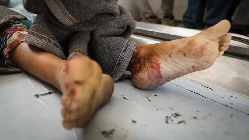 İsrail'in Gazze'ye düzenlediği yoğun saldırılarda biri kadın, ikisi çocuk 3 kişi hayatını kaybetti