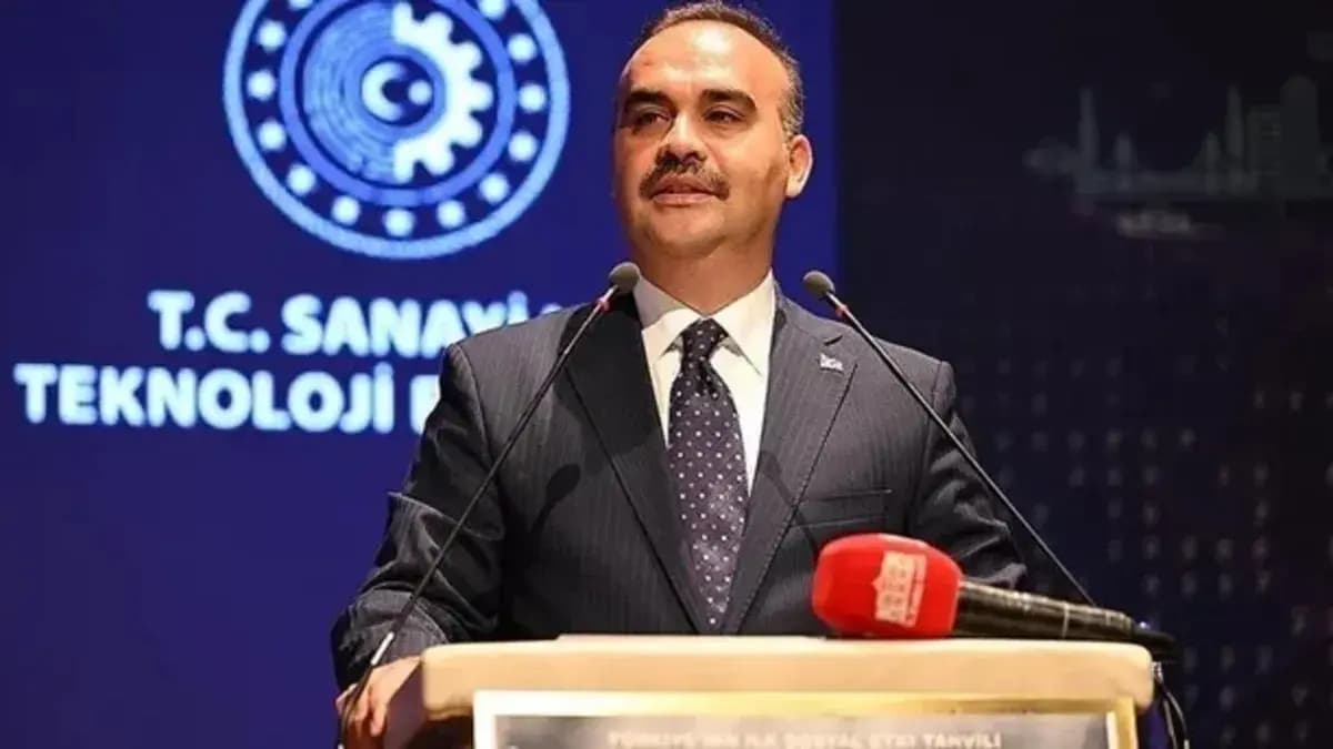 Bakan Kacır'dan Çinli mevkidaşı ile kritik görüşme
