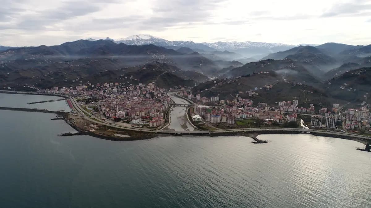 Aynı şehirde son 3 günde 700 kişi hastanelik oldu! Şikayetler aynı...