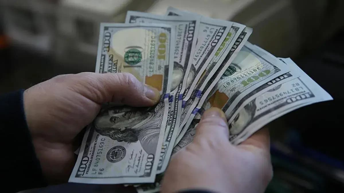 Yurt dışı yerleşikler geçen hafta 329 milyon dolarlık hisse senedi aldı