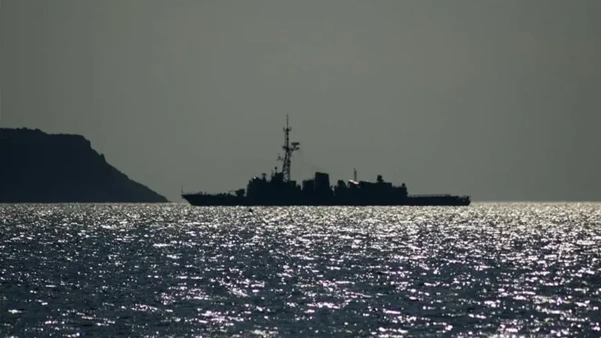 Japonya'ya ait İHA Japon Denizi'nde kayboldu