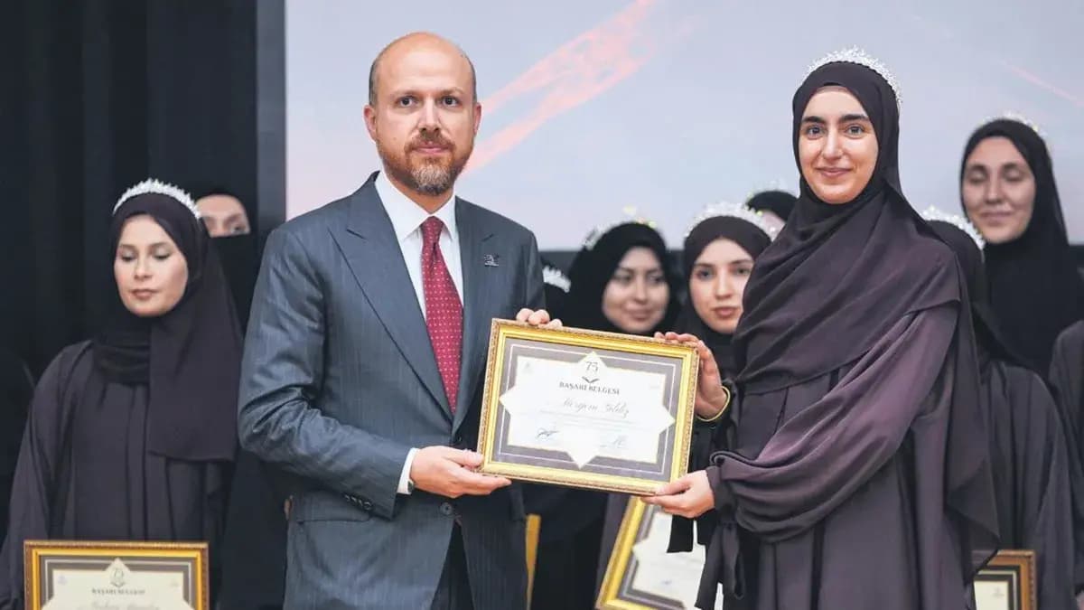 Üniversitede bir ilk: 75 günde hafız oldular