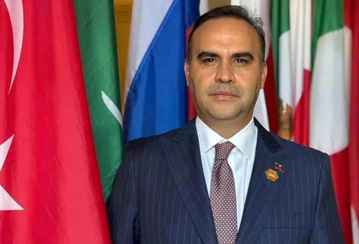 Bakan Kacır Türkiye’nin yapay zekâ hedeflerini açıkladı: 5 milyon vatandaşa eğitim verilecek