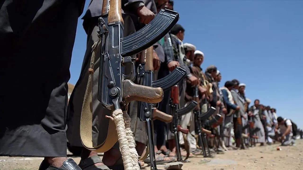 Kızıldeniz hattında kritik gelişme! Husiler 5 bin 400 kilometrekarelik alanı ele geçirdi
