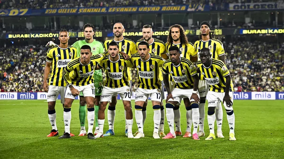 Fenerbahçe Şampiyonlar Ligi’ne puanla başladı! Kanarya Roma ile yenişemedi...