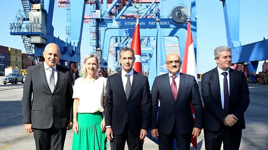 Türkiye'den Lübnan'daki Filistinlilere ve yerinden edilenlere 2 bin ton un yardımı