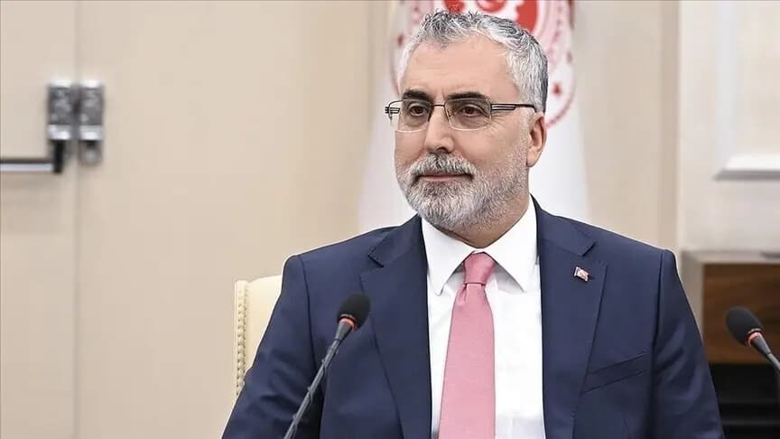 Bakan Işıkhan: İstihdamımızı artırmaya ve işsizlikle kararlı mücadelemize devam edeceğiz