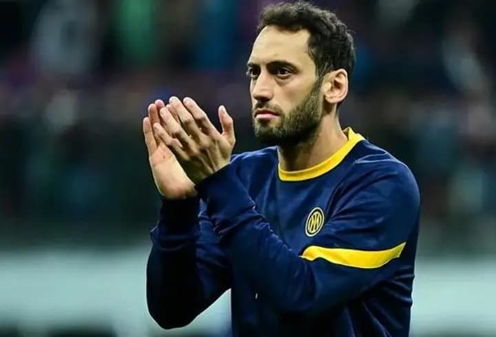 Inter'de Hakan Çalhanoğlu sakatlandı