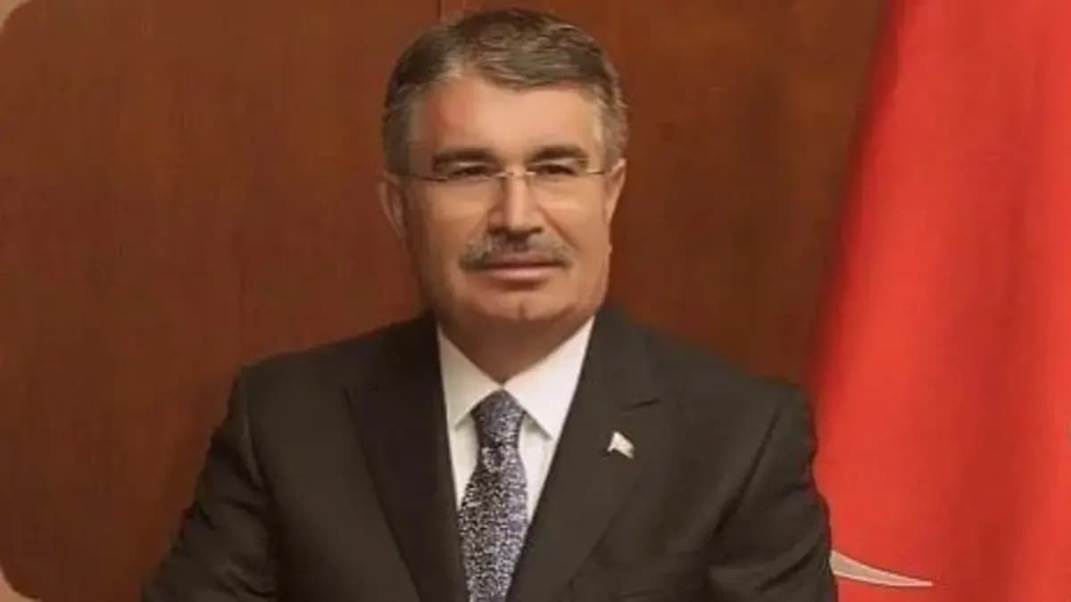 SON DAKİKA... Alihan Kuriş Suç Örgütü soruşturmasında yeni gelişme! Eski bakan İdris Naim Şahin adliyede!