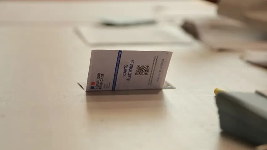 Fransa'da sosyal demokratların cumhurbaşkanı adayının belirleneceği ön seçimde 5 isim yarışacak