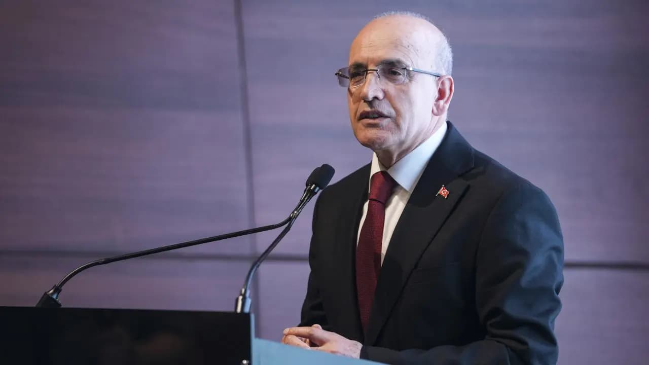 Bakan Şimşek: Fiyat istikrarına olan bağlılığımız tamdır