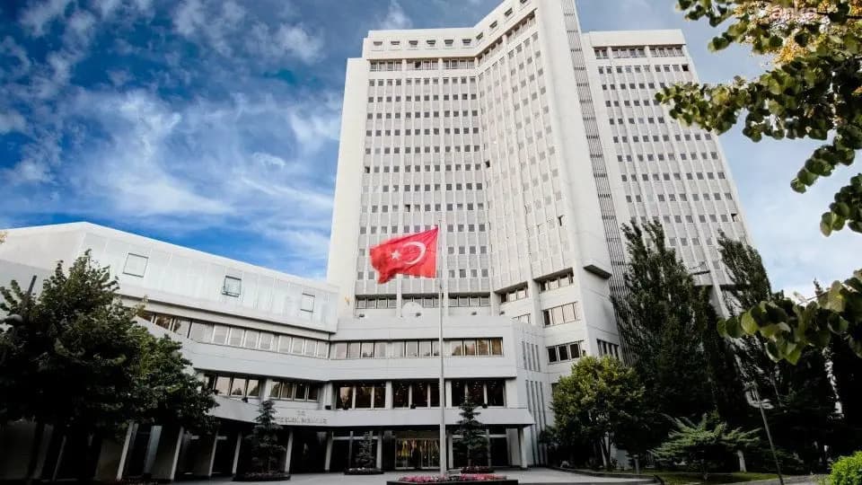 Dışişleri'nden AB'ye uyarı: Aracı olmayın