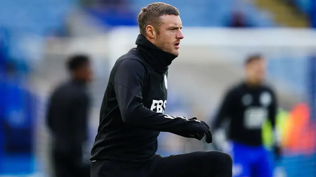 39 yaşındaki Jamie Vardy imzayı attı!